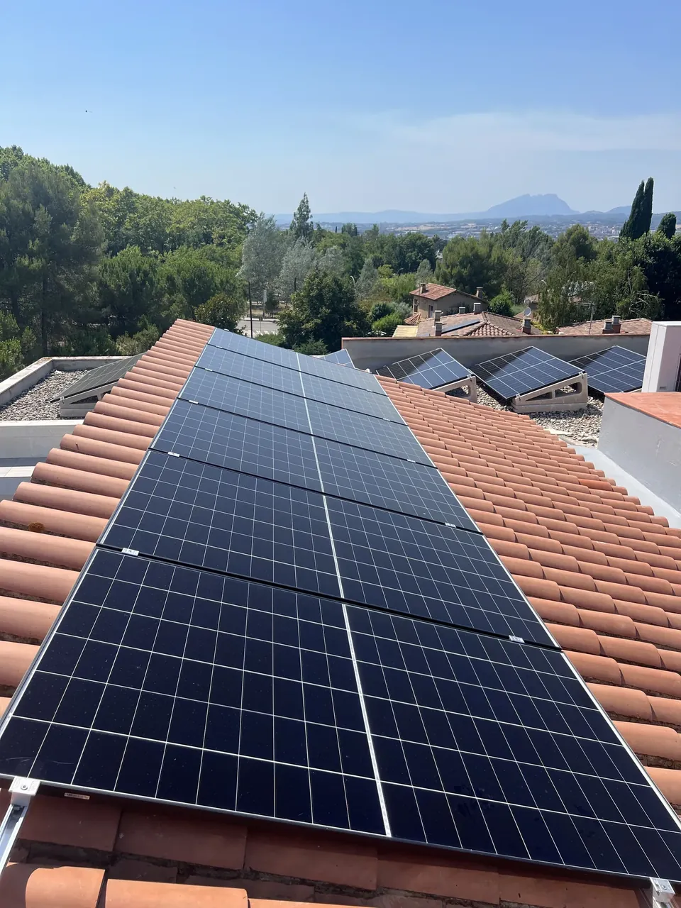 Uno de los dos grupos de paneles instalados en una vivienda de Sant Cugat